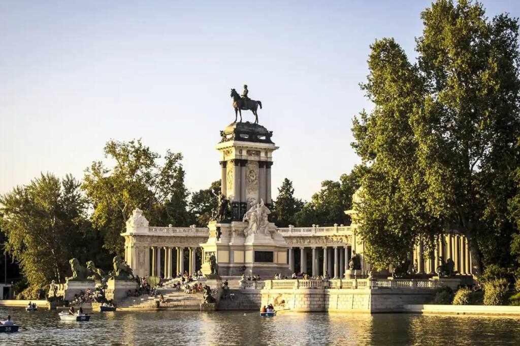 Iv Alcalaretiro Ideal Parejas Apartment Madrid